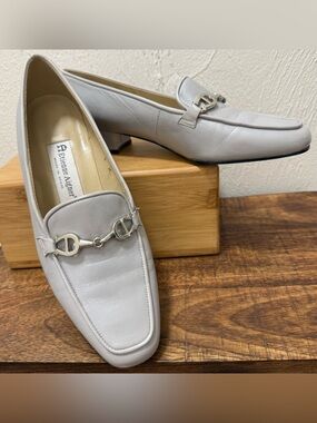 Etienne Aigner Women's Light Gray Leather Bit Loafers Size 8